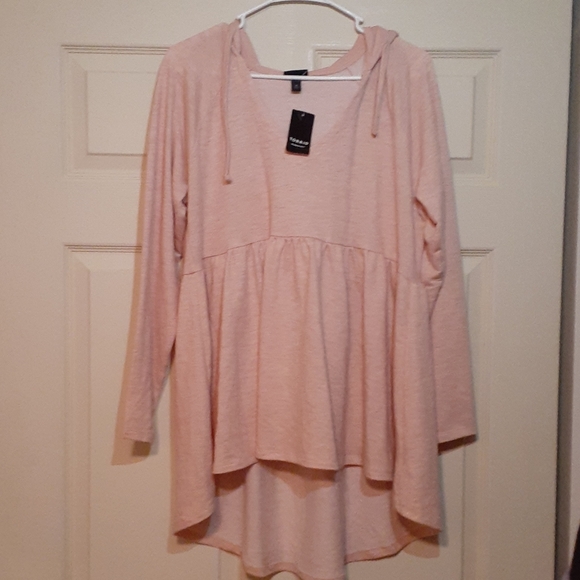 torrid Tops - Torrid pink top